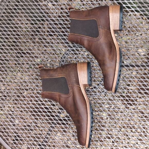 Portland Leather/Patina Footwear - Women's 8.5 Classic Chelsea Boots - Picture 2 of 10